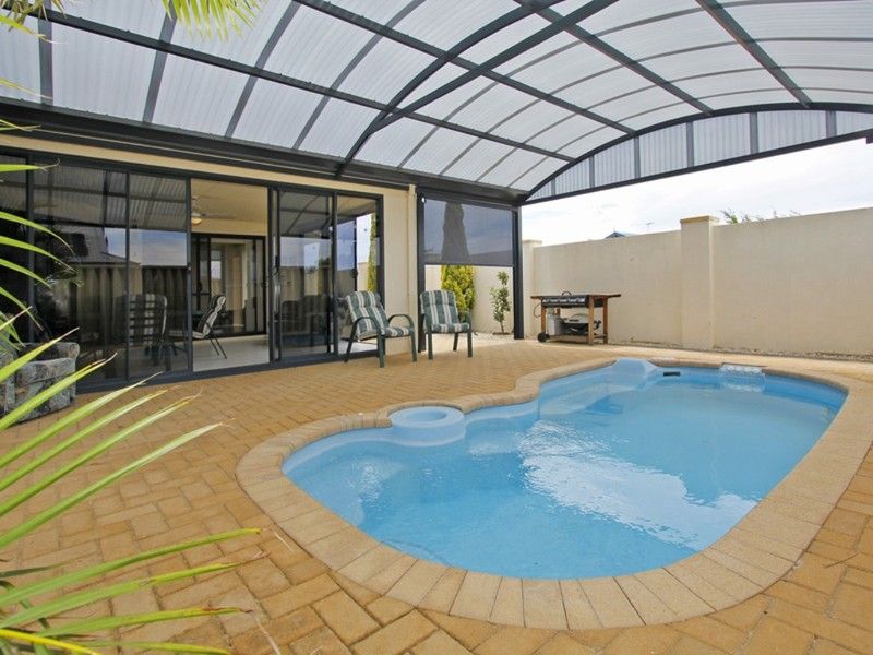 26 STORMBIRD Loop, CURRAMBINE, WA 6028