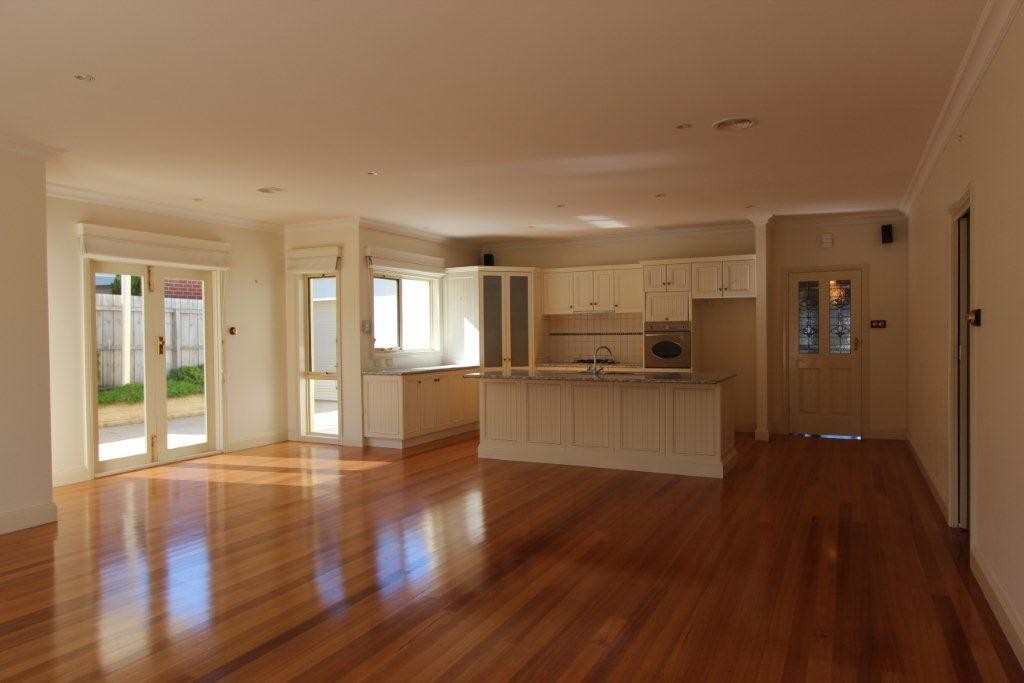 3 Tierney Court, HIGHTON, VIC 3216