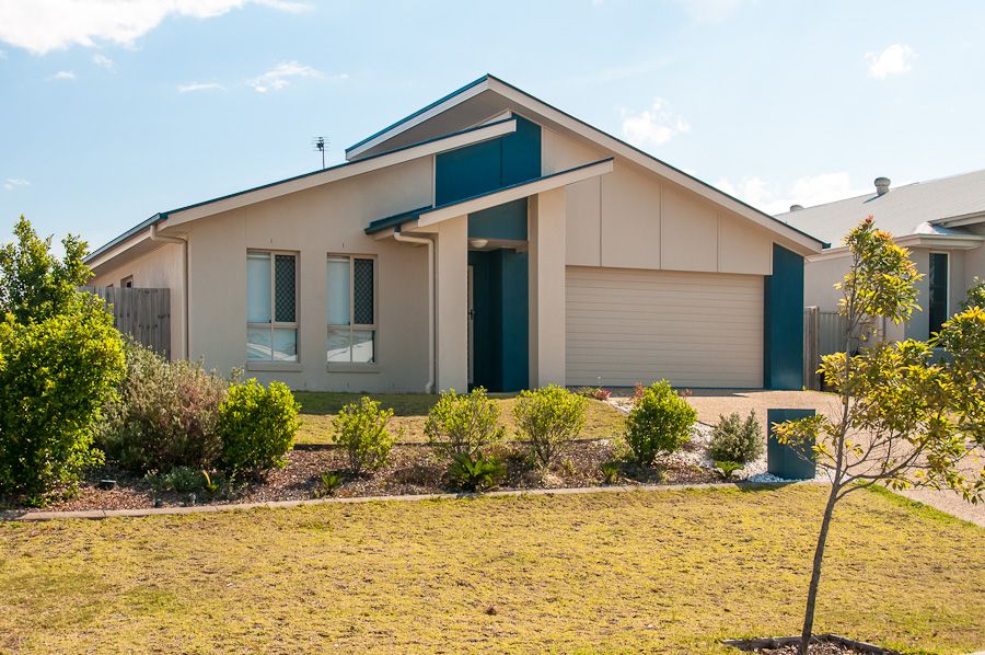 68 Balgownie Drive, PEREGIAN SPRINGS QLD 4573