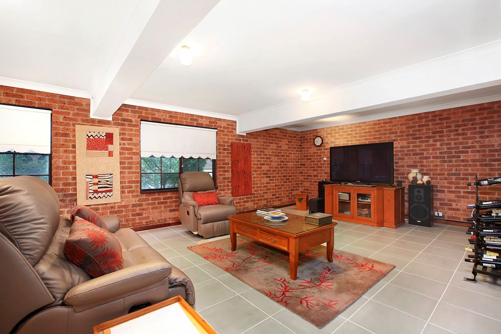 1 Radford Place, CASTLE HILL, NSW 2154