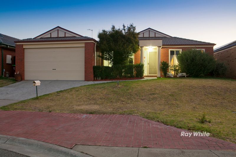 21 Nyarrin Place, CRANBOURNE WEST, VIC 3977