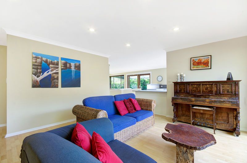 76 Hillview Circuit, KIAMA, NSW 2533