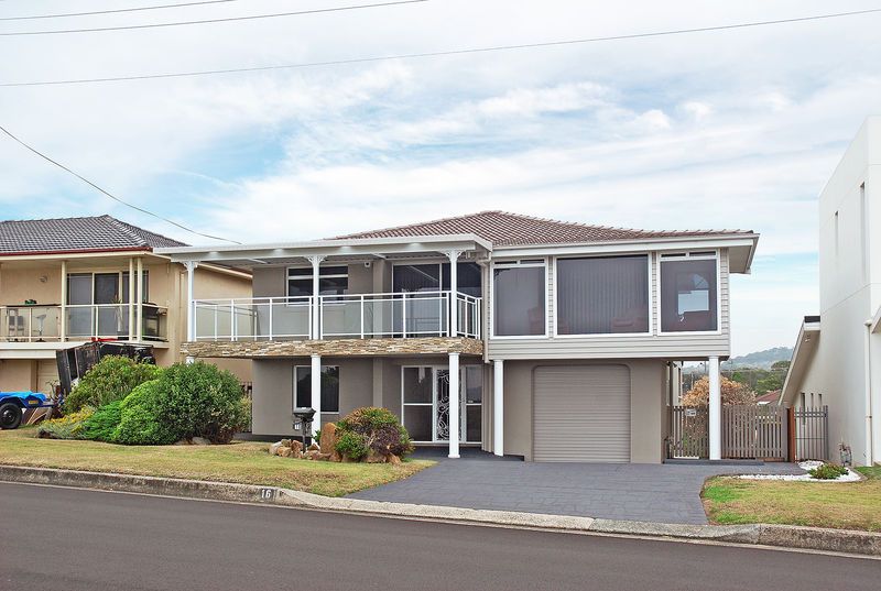 16 Little Lake Crescent, WARILLA NSW 2528