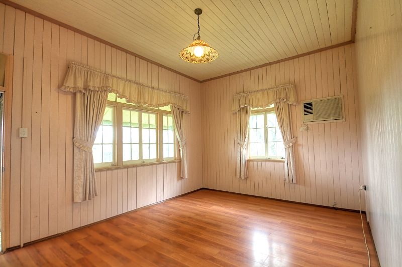 22 Waterworks Road, BRASSALL, QLD 4305