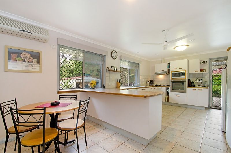 55 Springburn Drive, GLASS HOUSE MOUNTAINS, QLD 4518