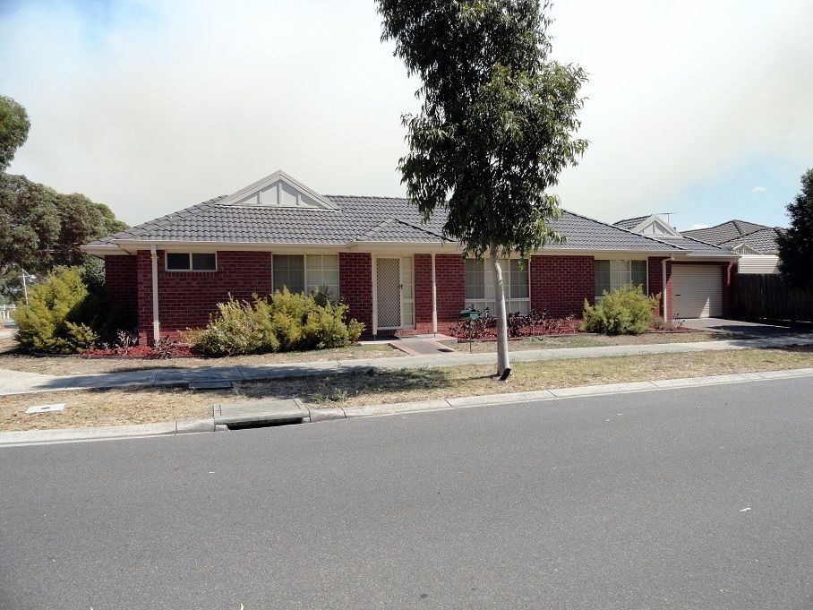 15 Rolain Avenue, SOUTH MORANG VIC 3752