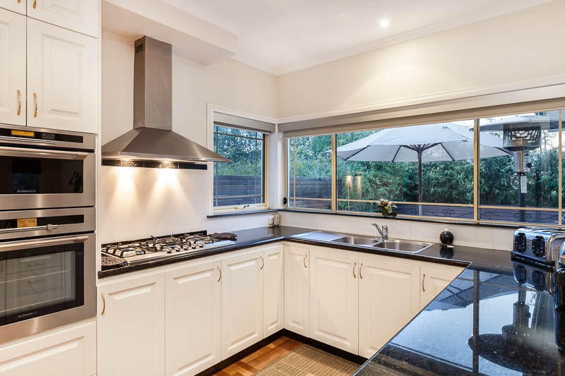 3 Sherwood Way, LYSTERFIELD, VIC 3156