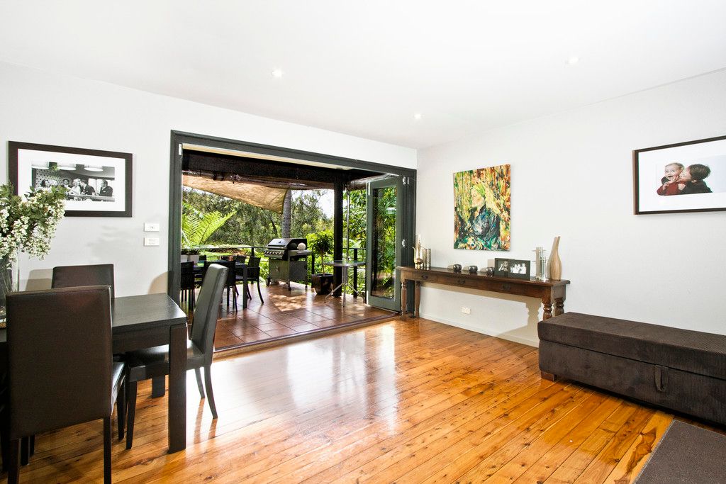 33 The Esplanade, SYLVANIA NSW 2224