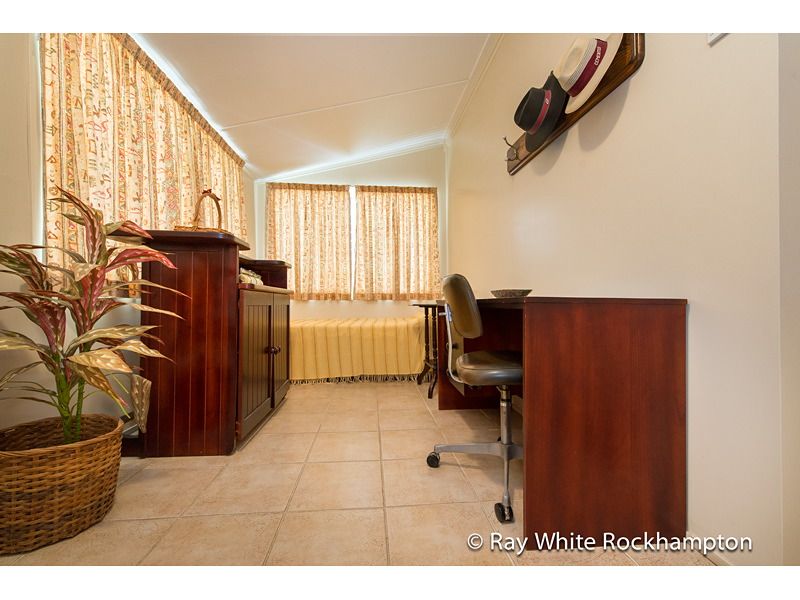 99 West Street, ALLENSTOWN, QLD 4700