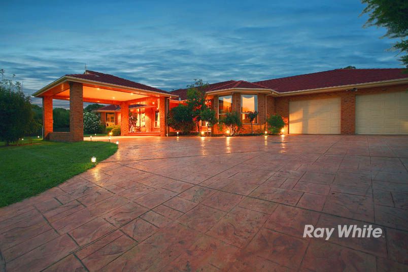 29 Parkside Boulevard, LYSTERFIELD SOUTH VIC 3156