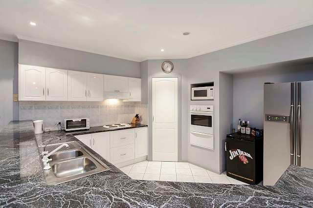 33 Anaconda Drive, NORTH HAVEN, SA 5018