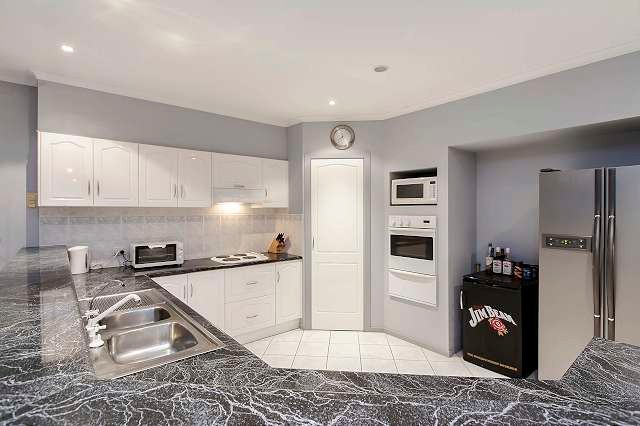 33 Anaconda Drive, NORTH HAVEN, SA 5018