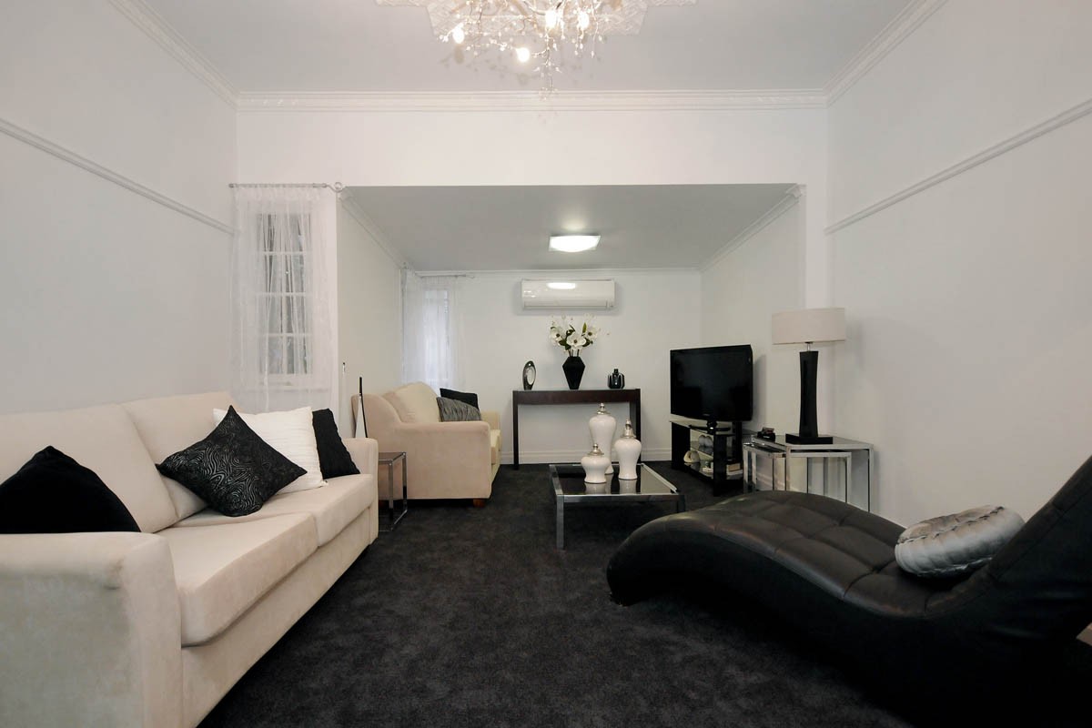 29 Collins Street, MOUNT LOFTY, QLD 4350