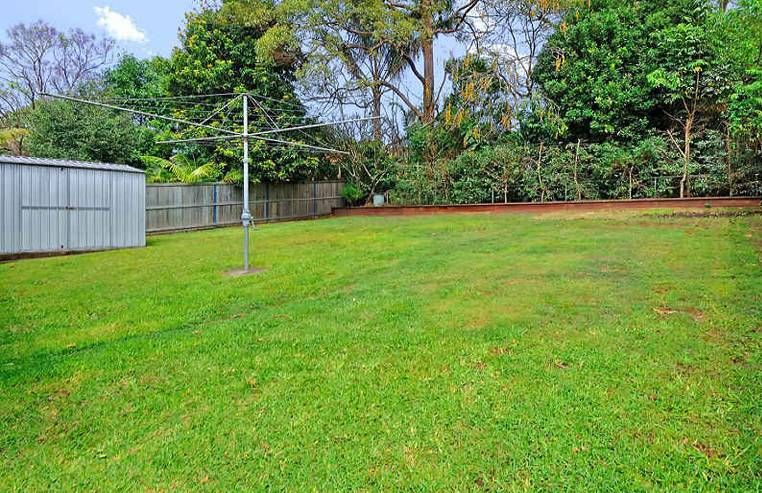 15 Curfew Street, UPPER MOUNT GRAVATT, QLD 4122