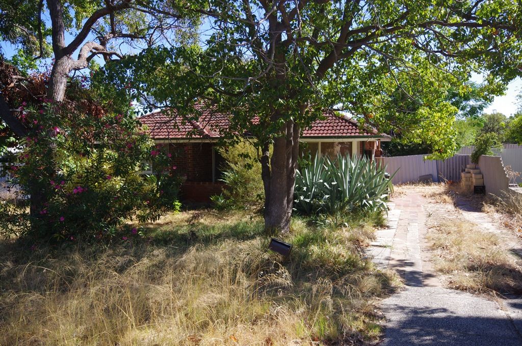 21 Tangmere Way, BALGA WA 6061