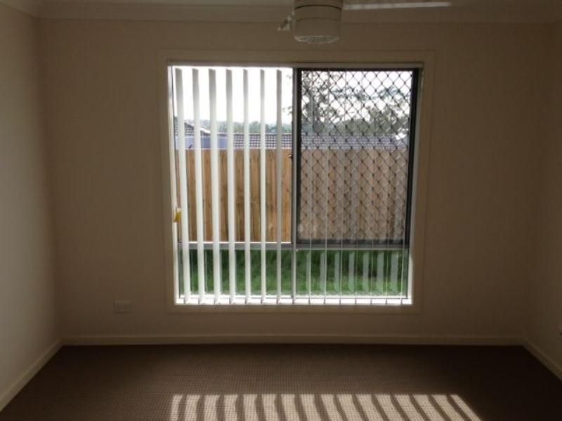 16 McCarthy Crescent, GOODNA, QLD 4300