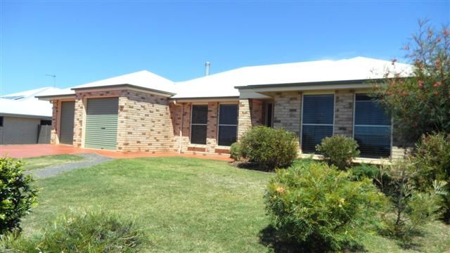 36 Smythe Drive, HIGHFIELDS QLD 4352