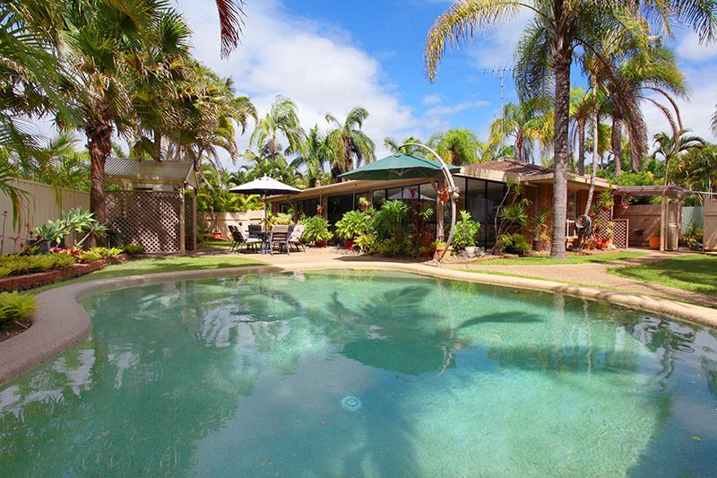 51 Woodlands Crescent, BUDERIM QLD 4556