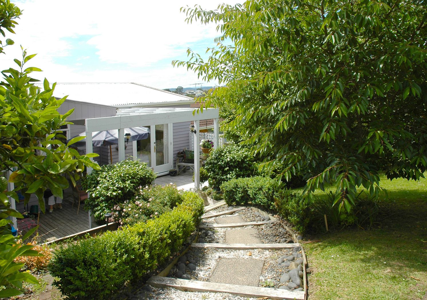 33 Montgomery Crescent, COCKLE BAY, Manukau City