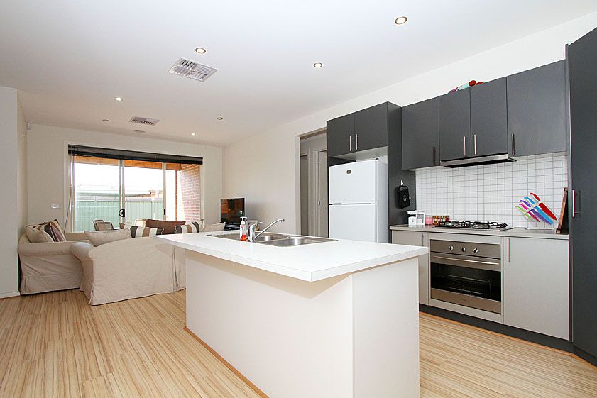 5 Coventry Lane, CRAIGIEBURN, VIC 3064