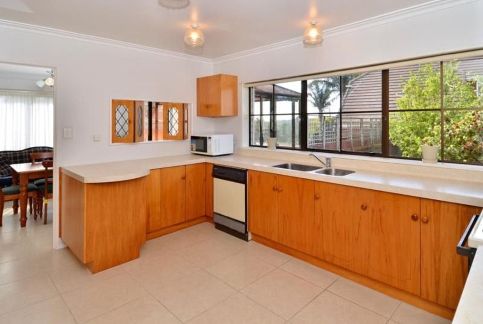 1 Charles Prevost Drive, THE GARDENS, Manukau City