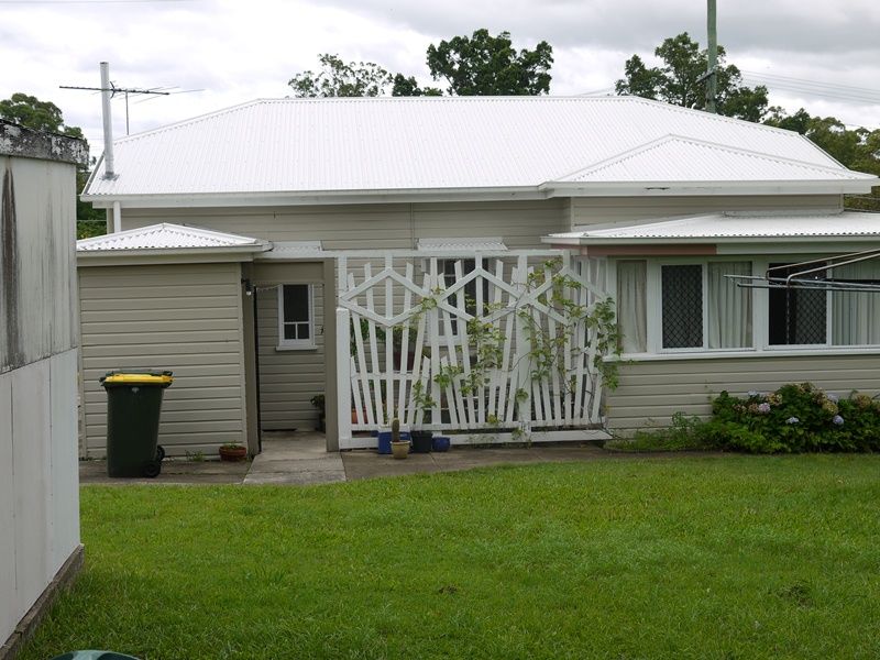 44 Grevillea Road, Ashgrove, QLD 4060