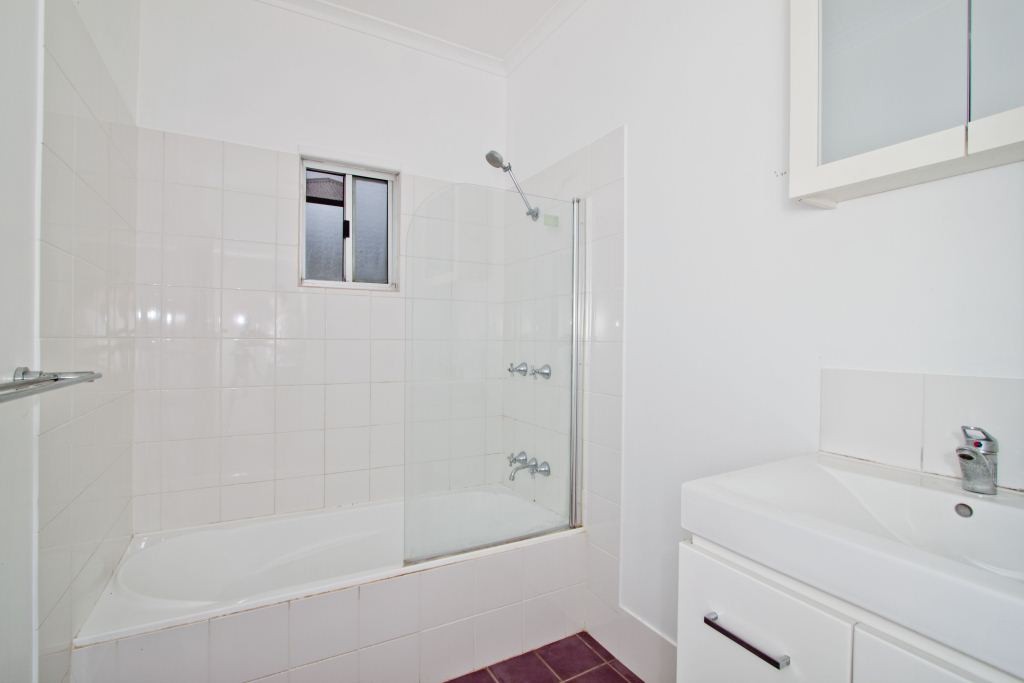 73 Sherwood Road, ROCKLEA, QLD 4106