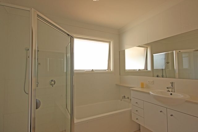 42 Manooka Crescent, BRADBURY, NSW 2560