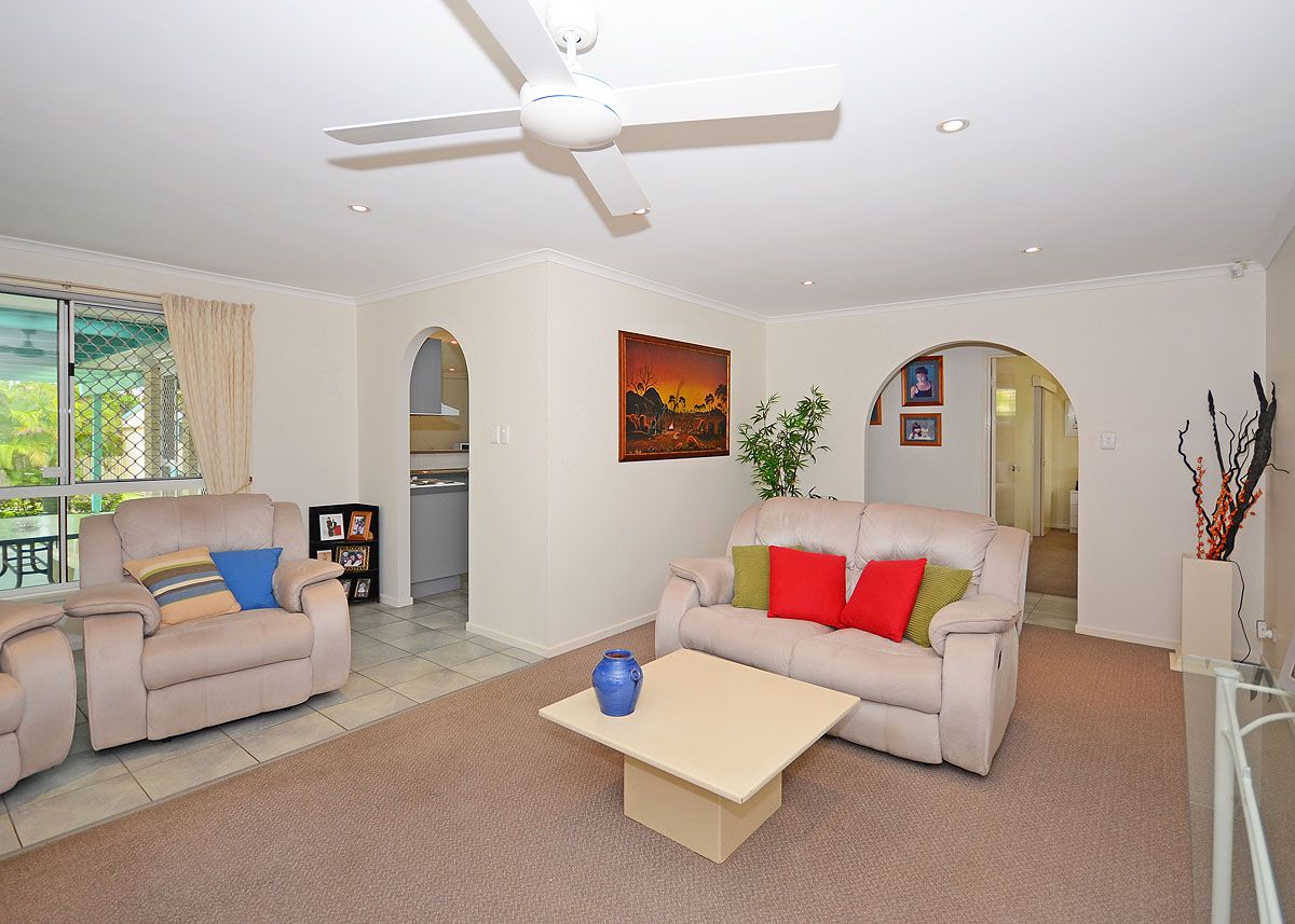 6 Bergin Court, TORQUAY, QLD 4655