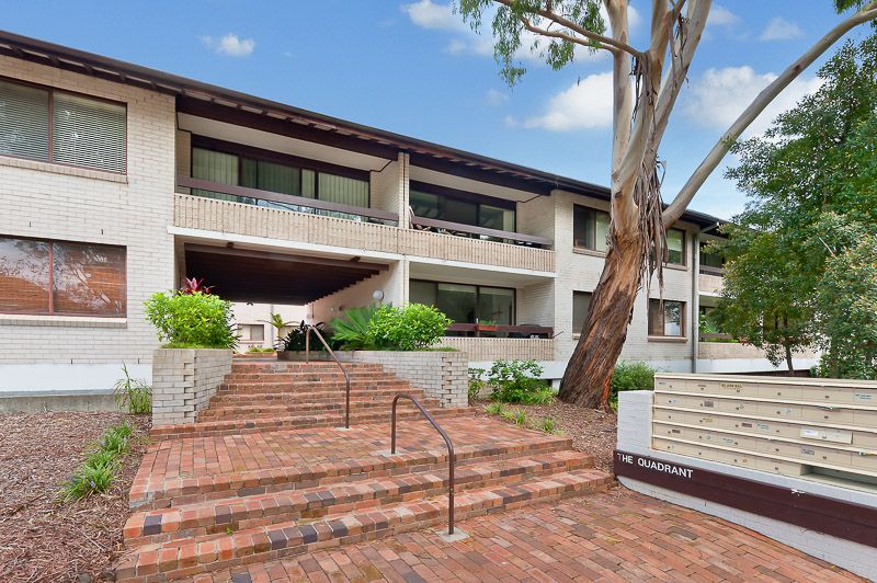 120 Burns Bay Road, LANE COVE NSW 2066