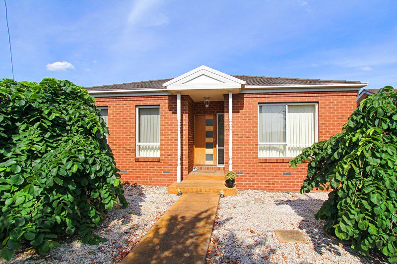 1/8 Parer Street, OAKLEIGH, VIC 3166