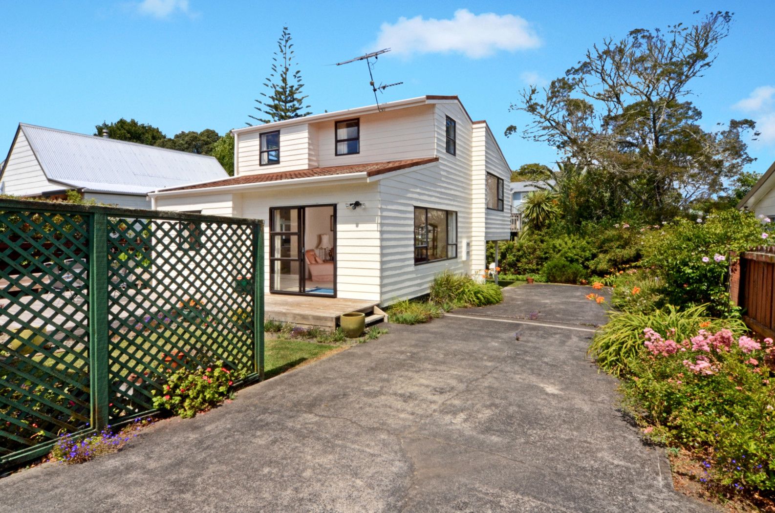 4/73 Beach Haven Road, BEACH HAVEN, North Shore City