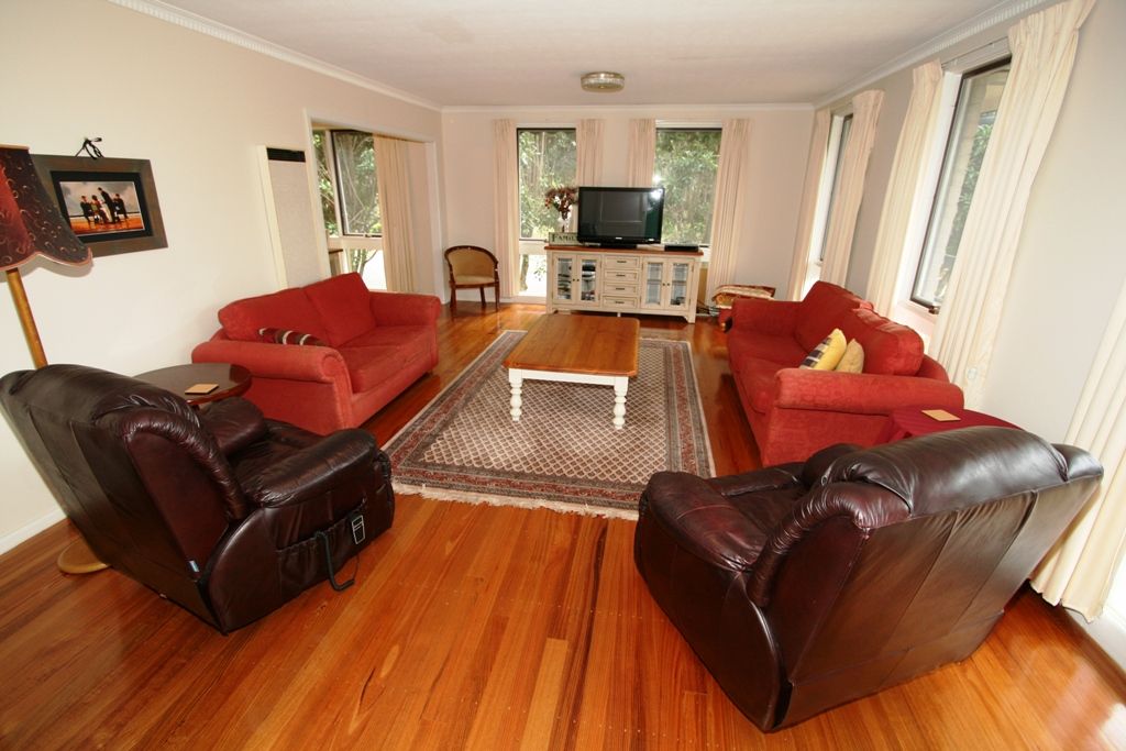 2 West Court, COWES, VIC 3922