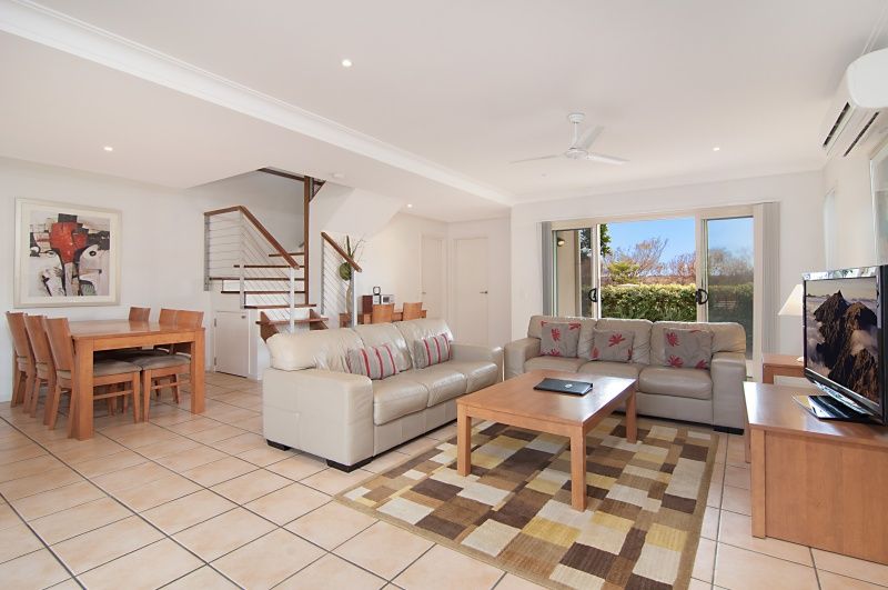 65/19-21 Pacific Parade,, YAMBA, NSW 2464