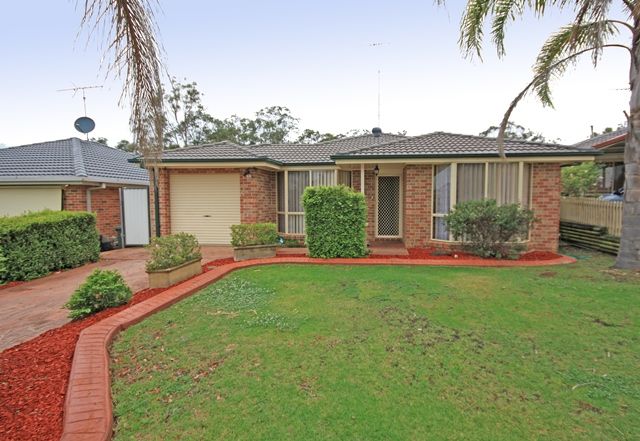 37 Withnell Crescent, ST HELENS PARK NSW 2560