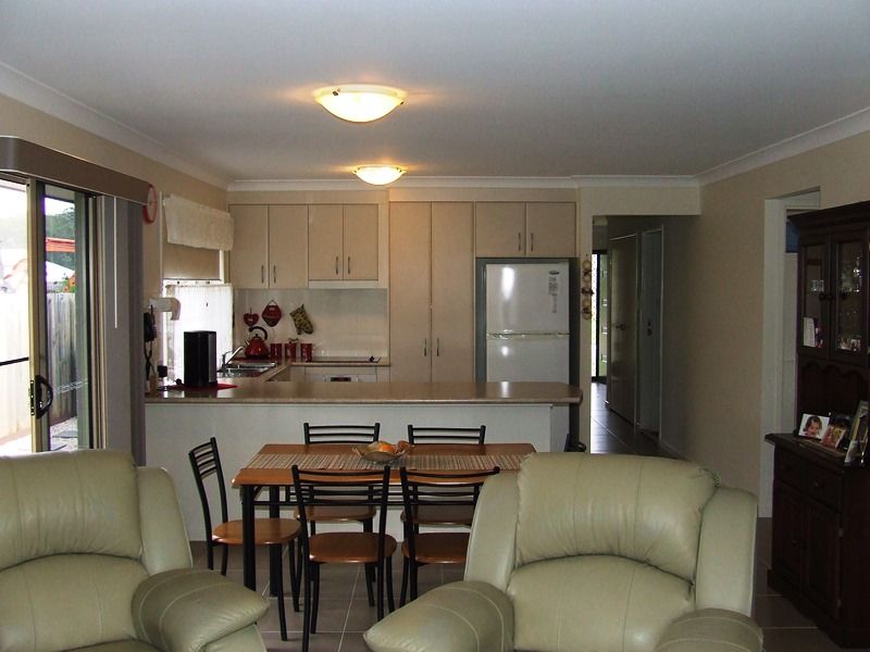 14 Red Ash Court, BEERWAH, QLD 4519