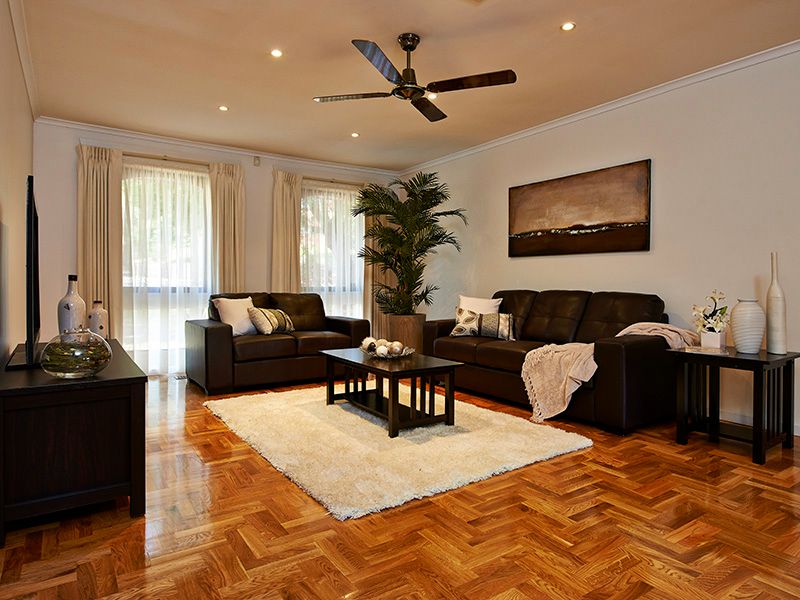 34 Mareeba Crescent, BAYSWATER, VIC 3153
