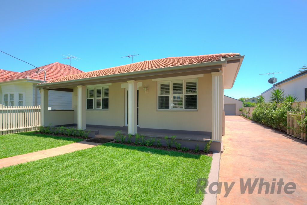 18 Harle Street, HAMILTON SOUTH, NSW 2303