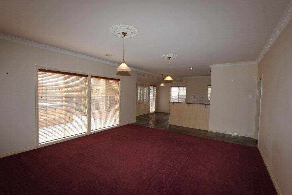 19B Acacia Lane, WAURN PONDS, VIC 3216