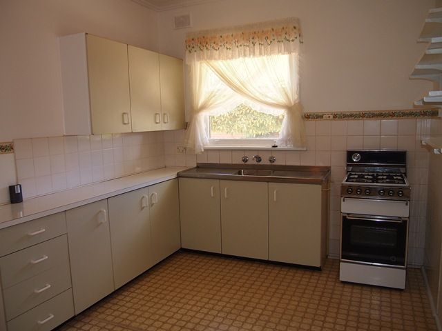 5 Sydney Avenue, KIDMAN PARK, SA 5025