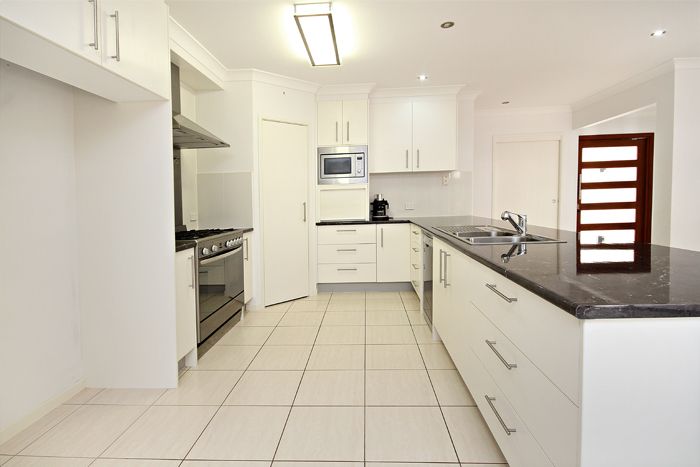 36 Paynters Pocket Avenue, PALMWOODS, QLD 4555