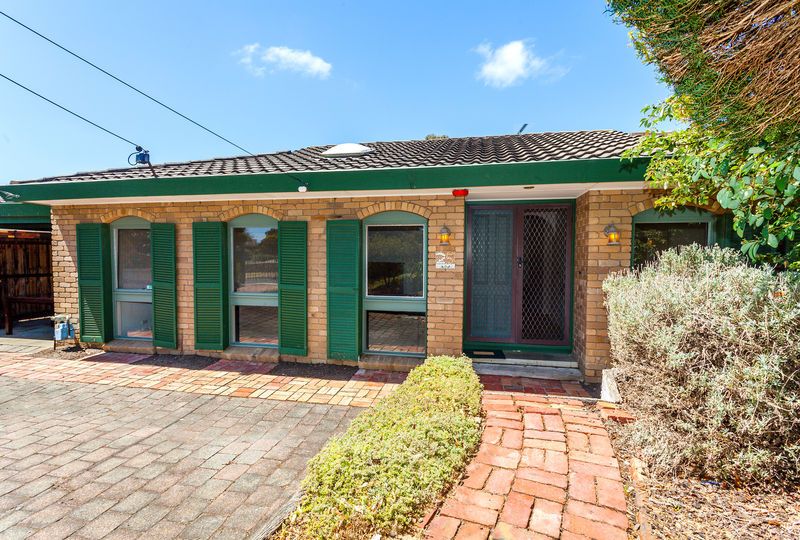 25 Carnarvon Drive, GROVEDALE, VIC 3216