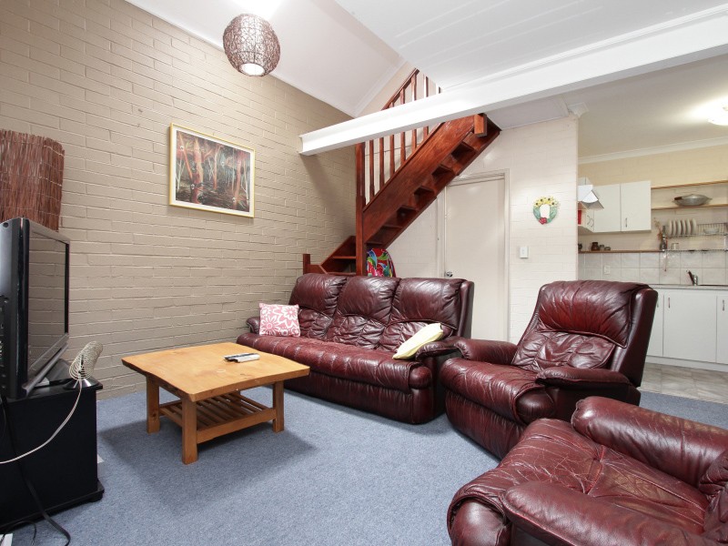 3/11 Waterway Crescent, ASCOT, WA 6104