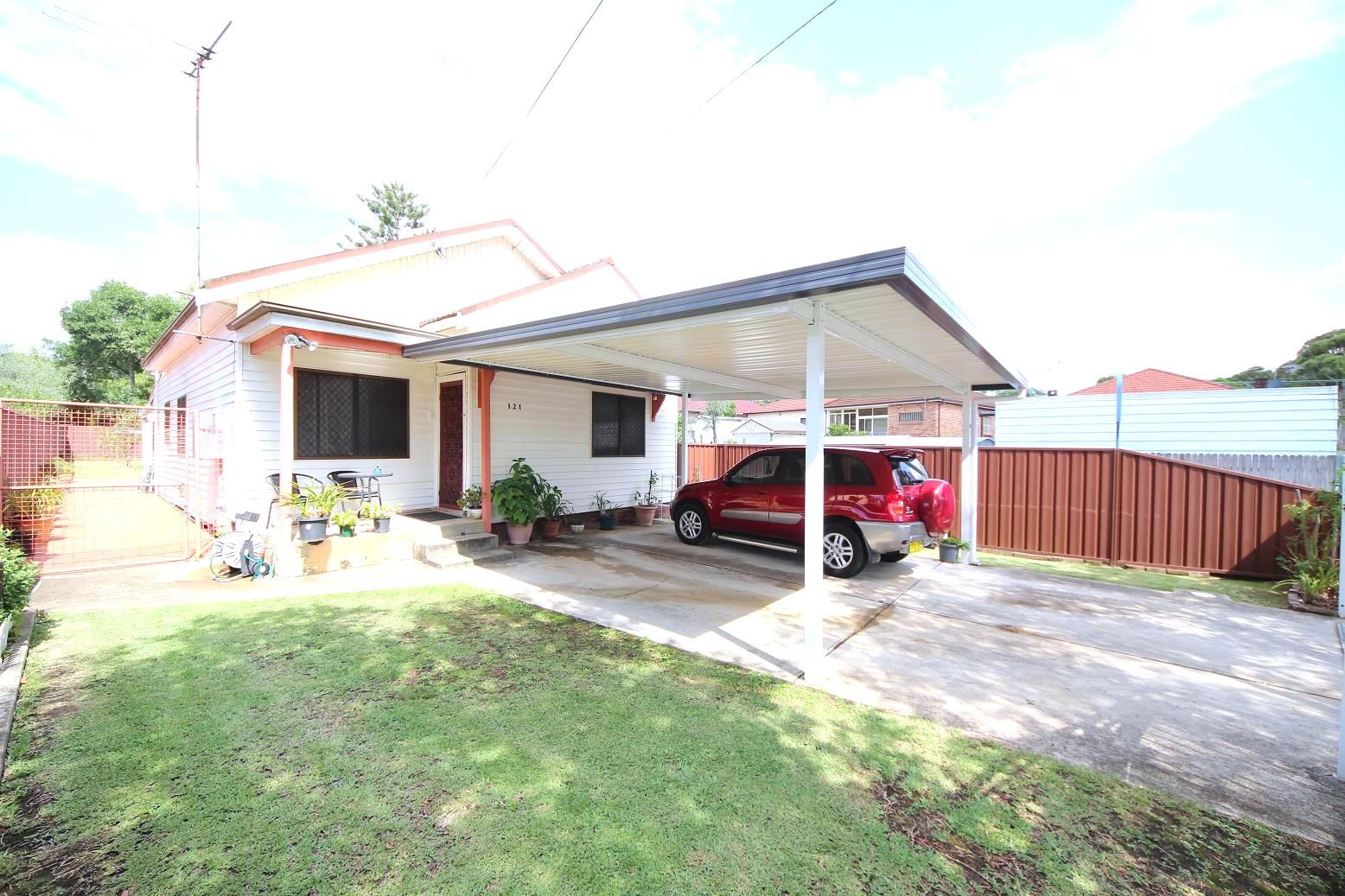 121 Dennis Street, LAKEMBA NSW 2195