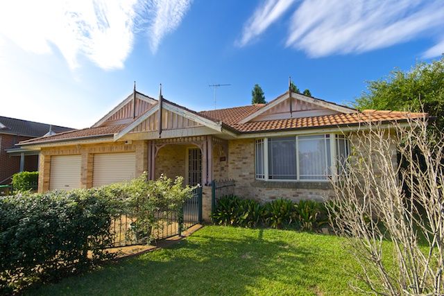12 Sophie Place, CECIL HILLS NSW 2171
