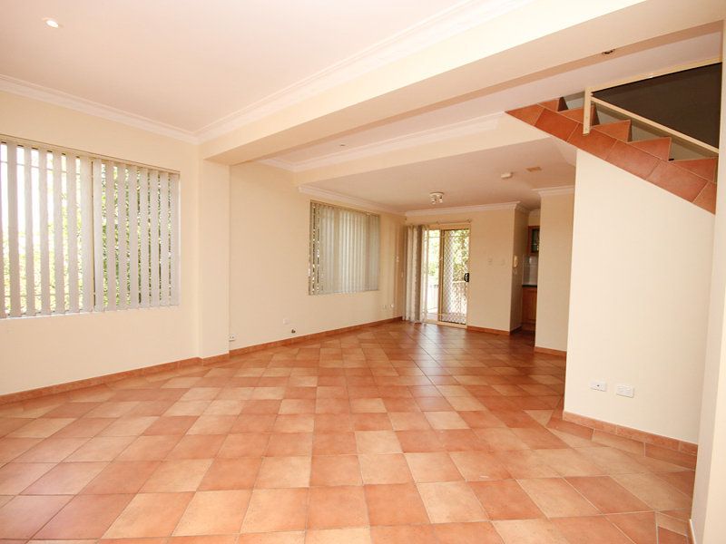 6 Waterview Street, CARLTON, NSW 2218