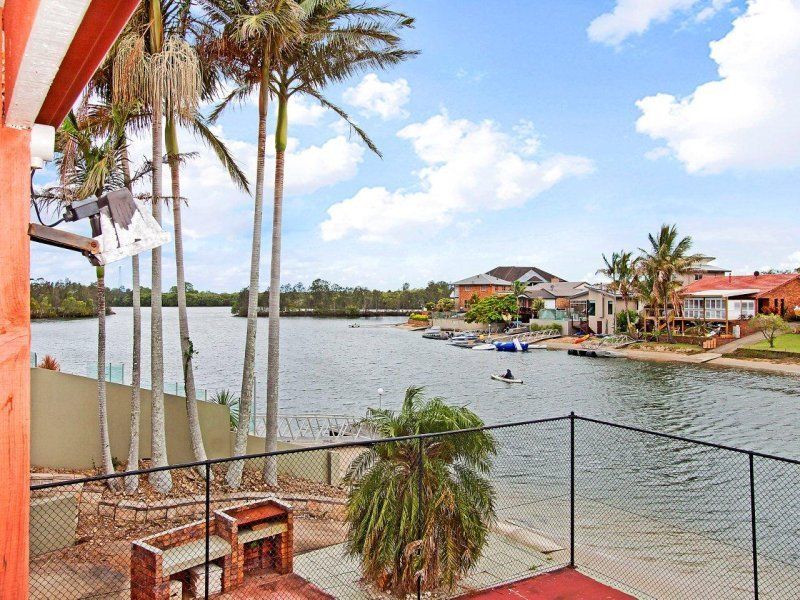 16 Bosun Boulevard, BANORA POINT NSW 2486