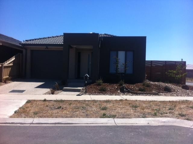 81 Oakbank Boulevard, WHITTLESEA, VIC 3757