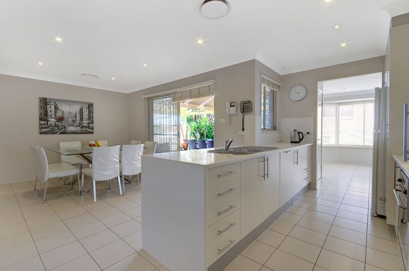 50 Brindabella Drive, HORSLEY, NSW 2530