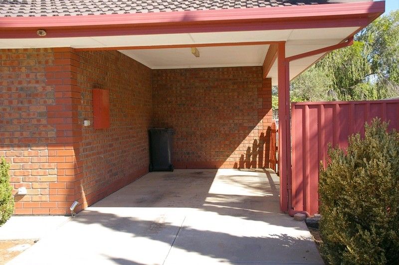 10 Tucker Court, RENMARK, SA 5341